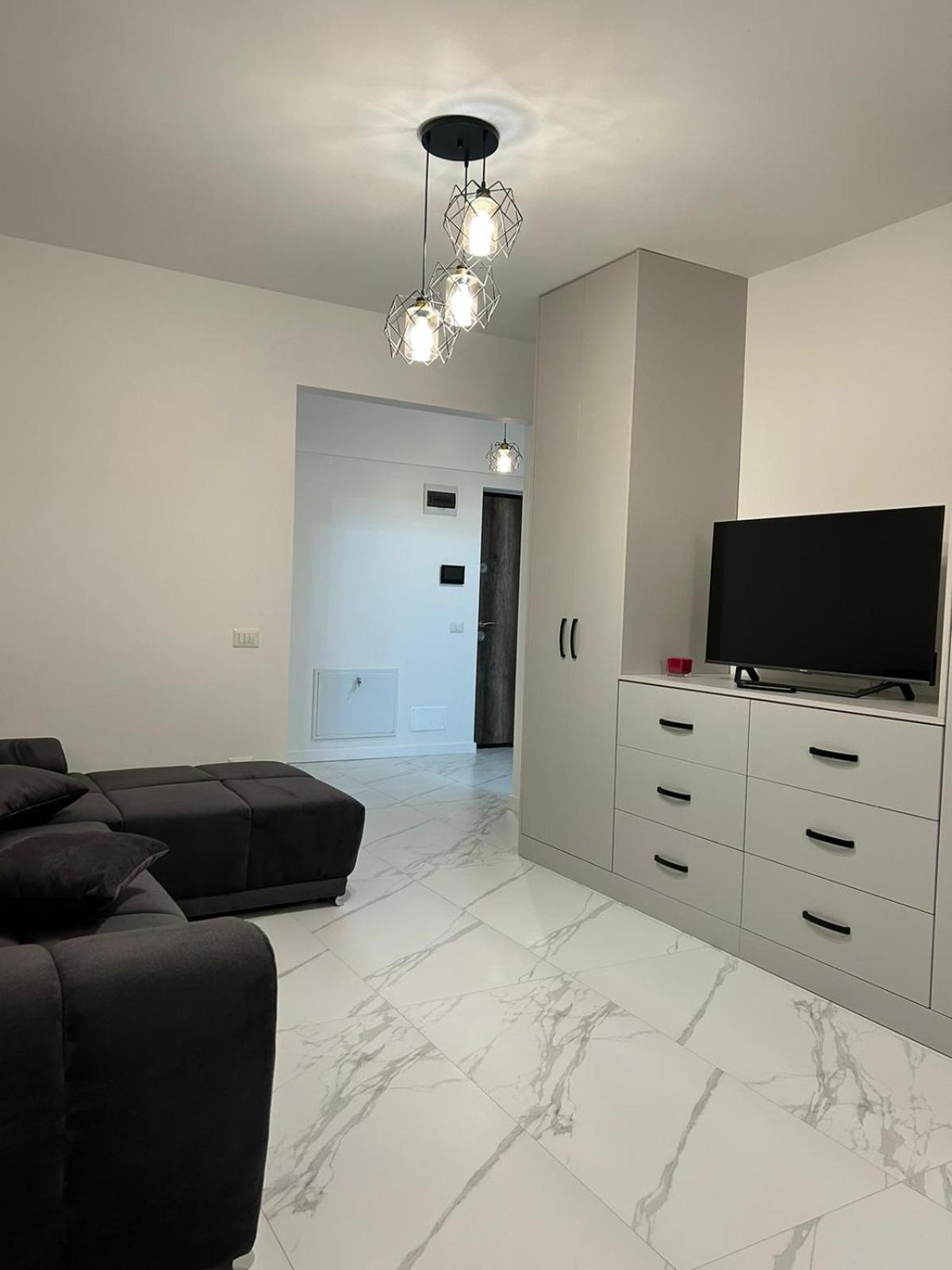Cozy Aparthotel K ซูชาวา ภายนอก รูปภาพ
