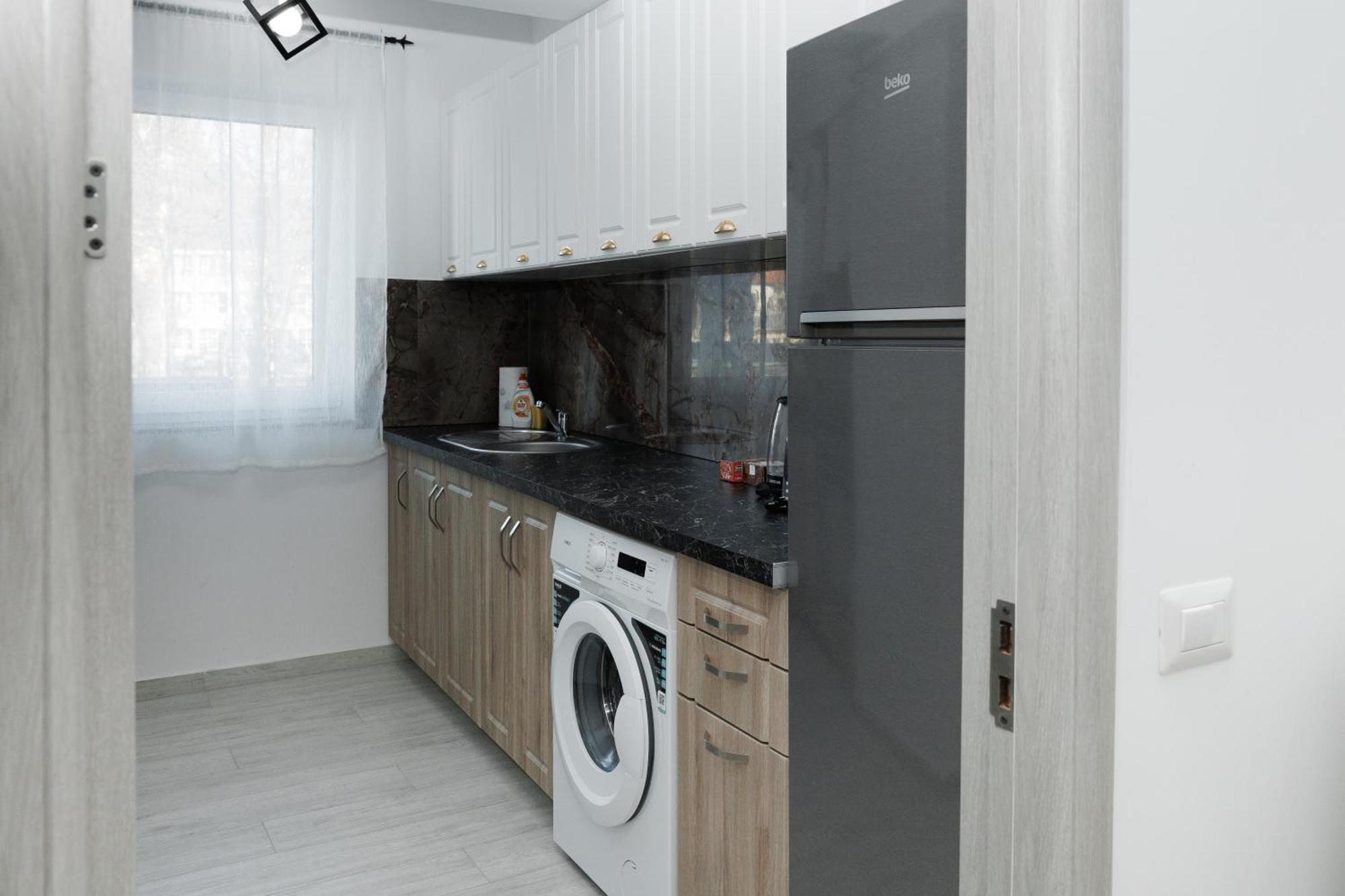 Cozy Aparthotel K ซูชาวา ภายนอก รูปภาพ
