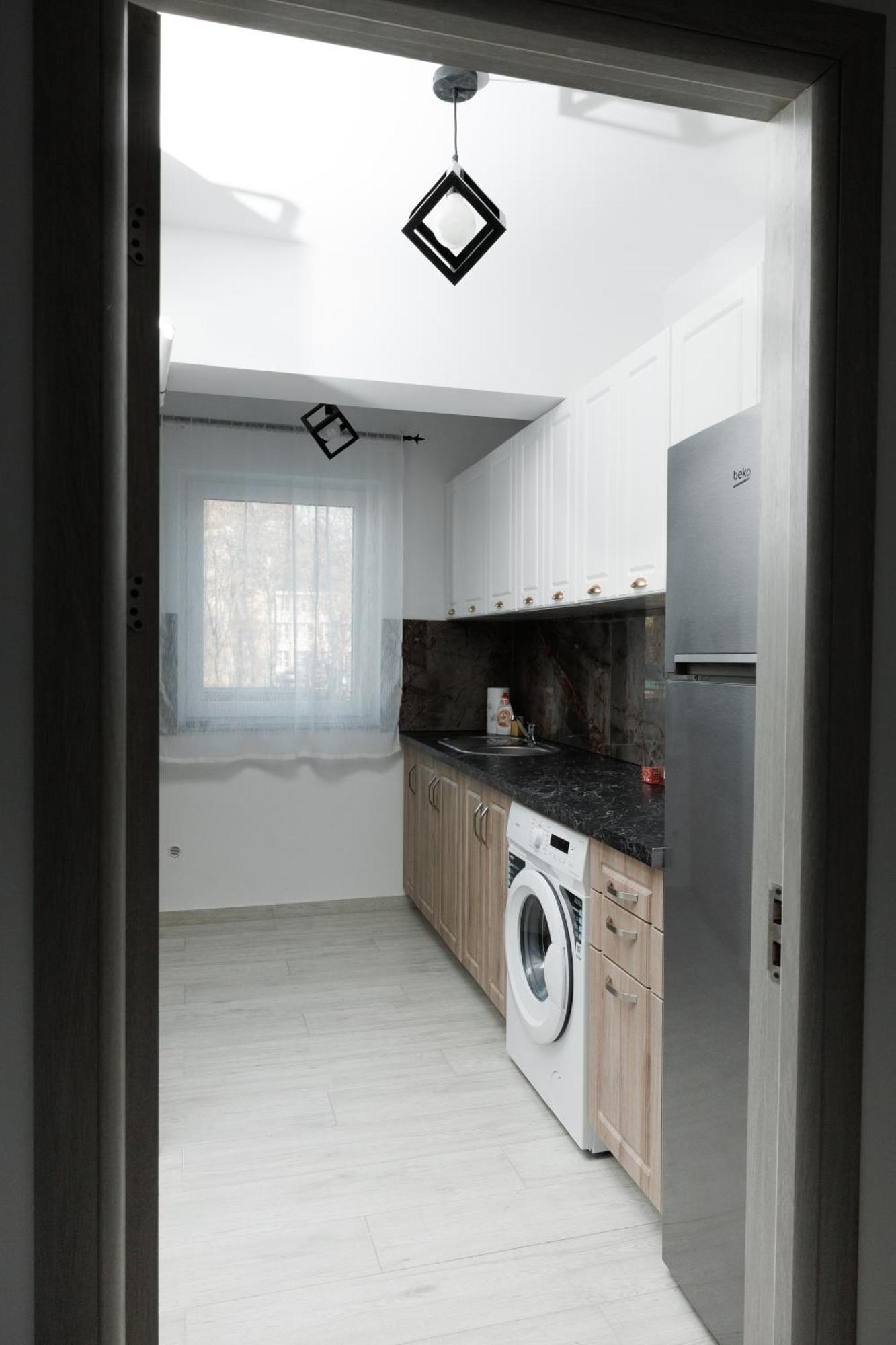 Cozy Aparthotel K ซูชาวา ภายนอก รูปภาพ